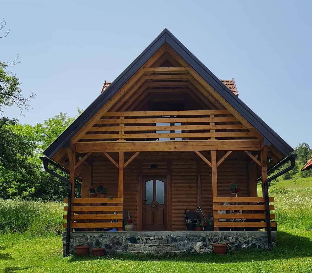 Vikendica Livadica - miran odmor u prirodi na Tari